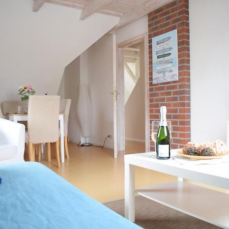 Ferienwohnung Hafenwestseite Neustadt Neustadt in Holstein Exterior foto