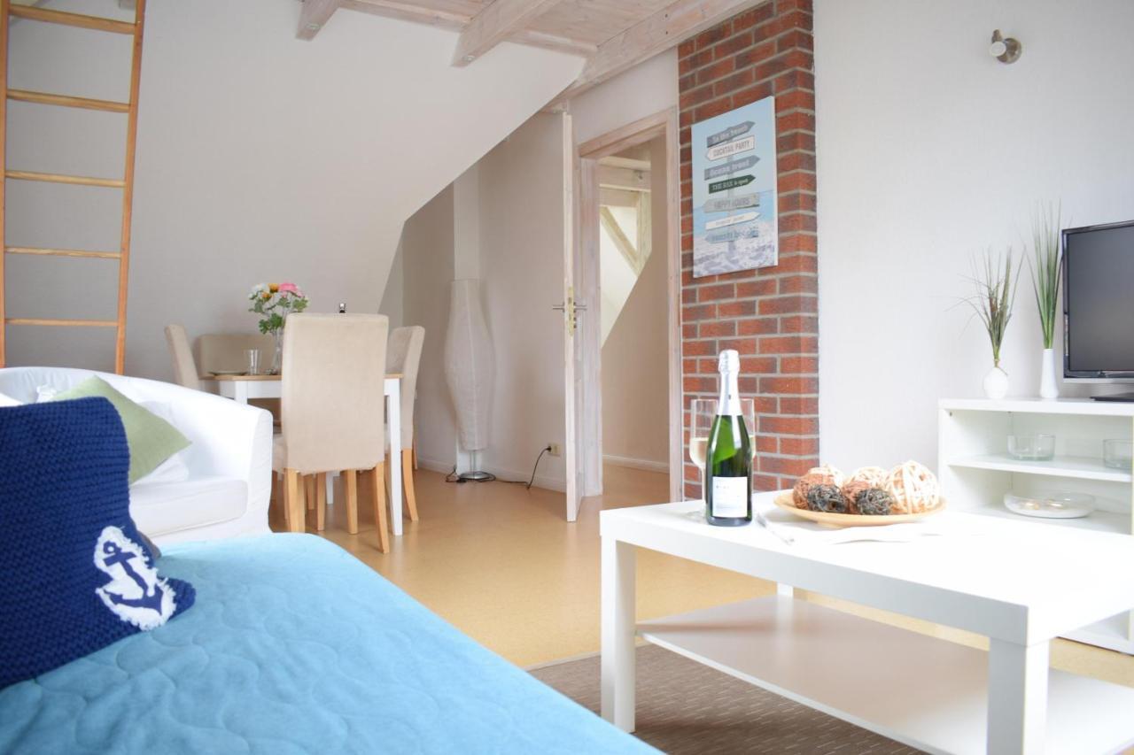 Ferienwohnung Hafenwestseite Neustadt Neustadt in Holstein Exterior foto